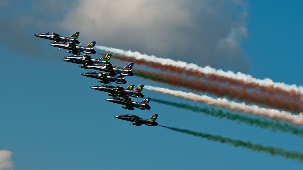 121_Kecskemet_Air Show_Frecce Tricolori na Aermacchi MB-339 PAN.jpg